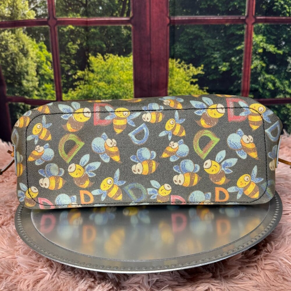 DOONEY & BOURKE🐝 RETRO 🐝BUMBLE BEE SHOULDER BAG - Picture 8 of 16